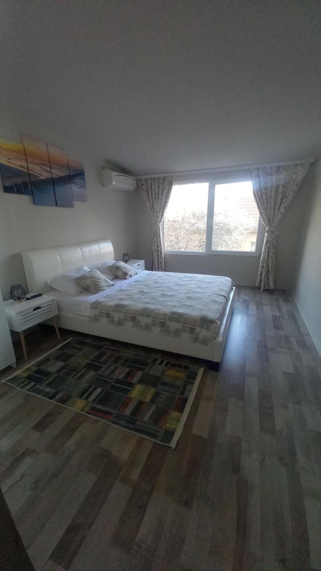 Отель Solaria House Нэводари Экстерьер фото
